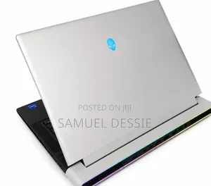 New Laptop Alienware X16 r1 32GB Intel Core i9 SSD 1T