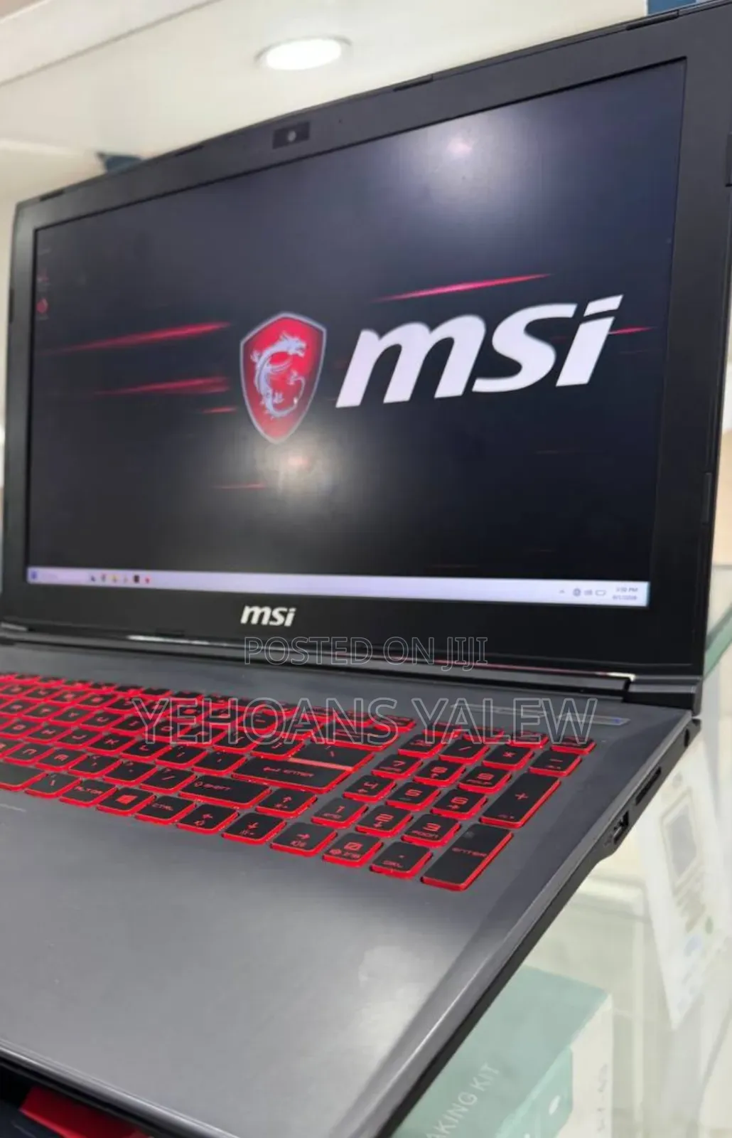 New Laptop MSI GP75 Leopard 16GB Intel Core i5 SSD 256GB