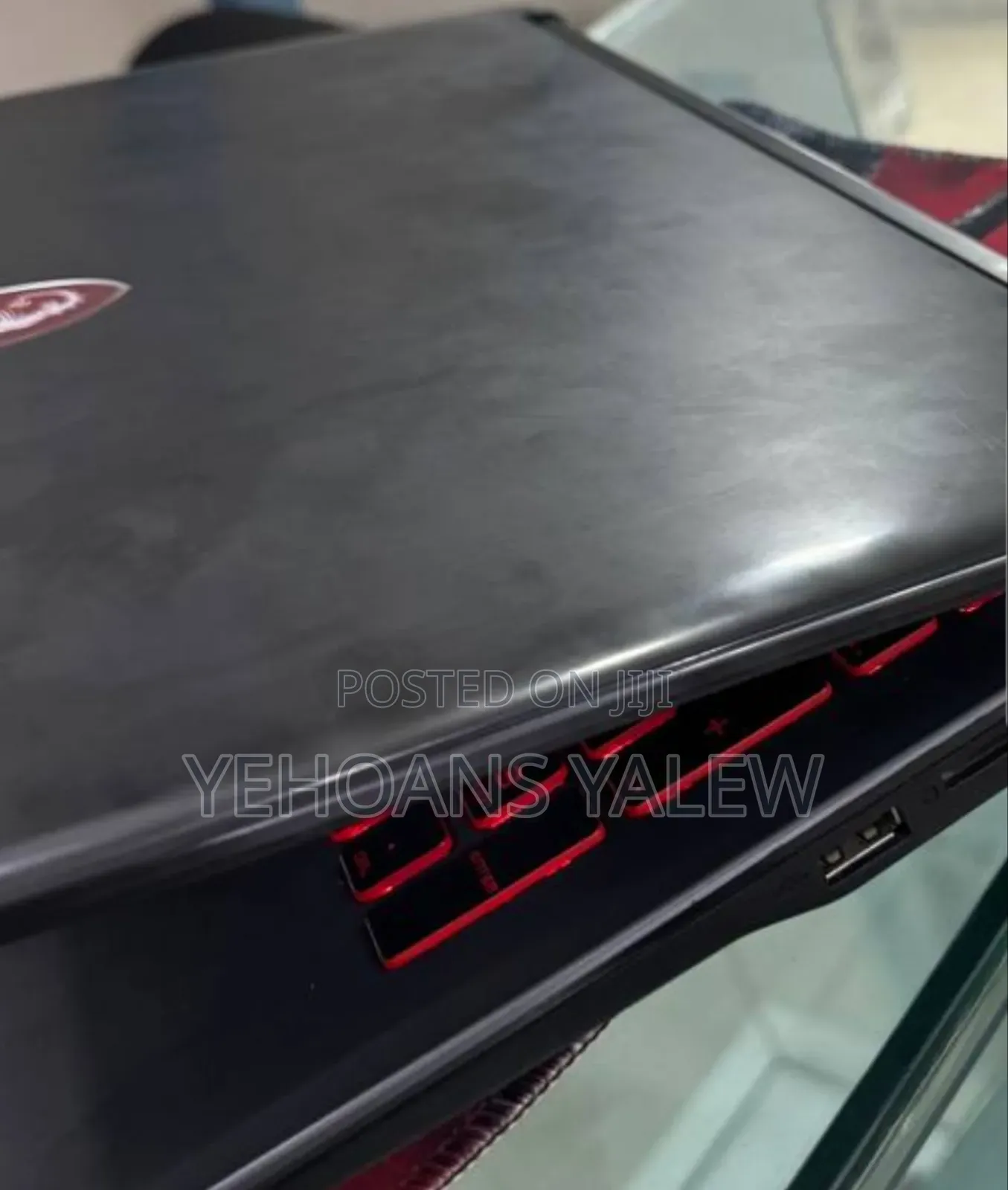 New Laptop MSI GP75 Leopard 16GB Intel Core i5 SSD 256GB
