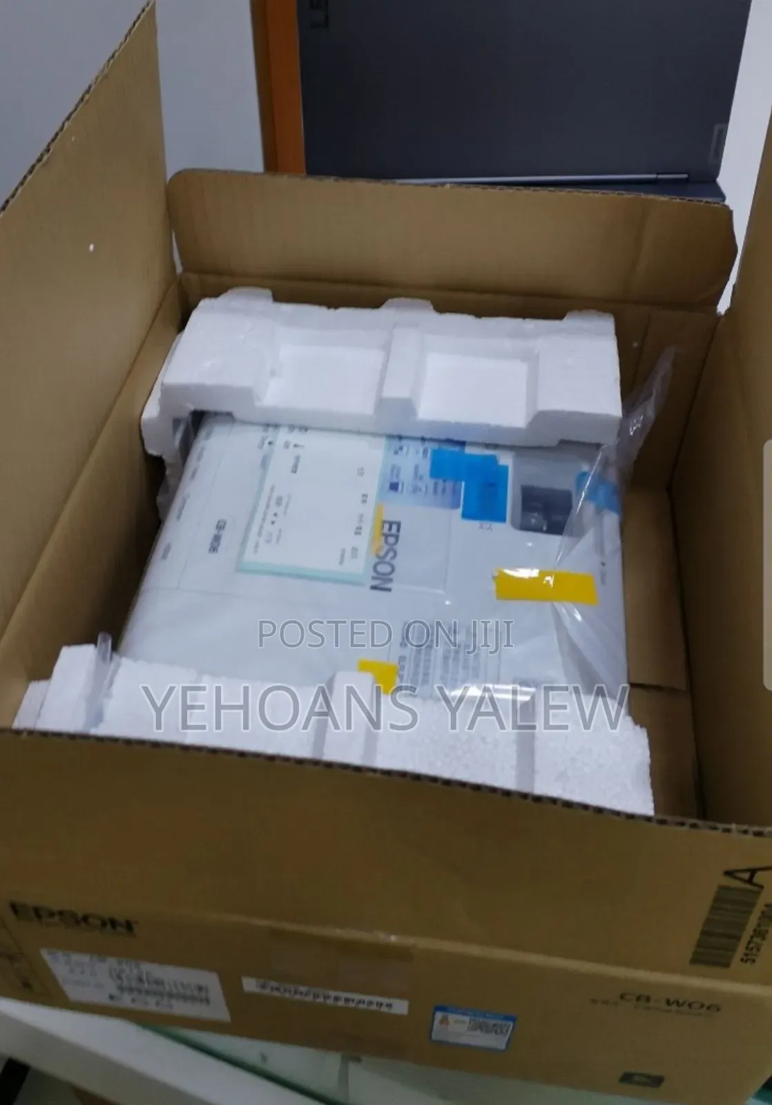 Brand New  EPSON Projector
Quantity 2PC Available 
Model Name:  CB -