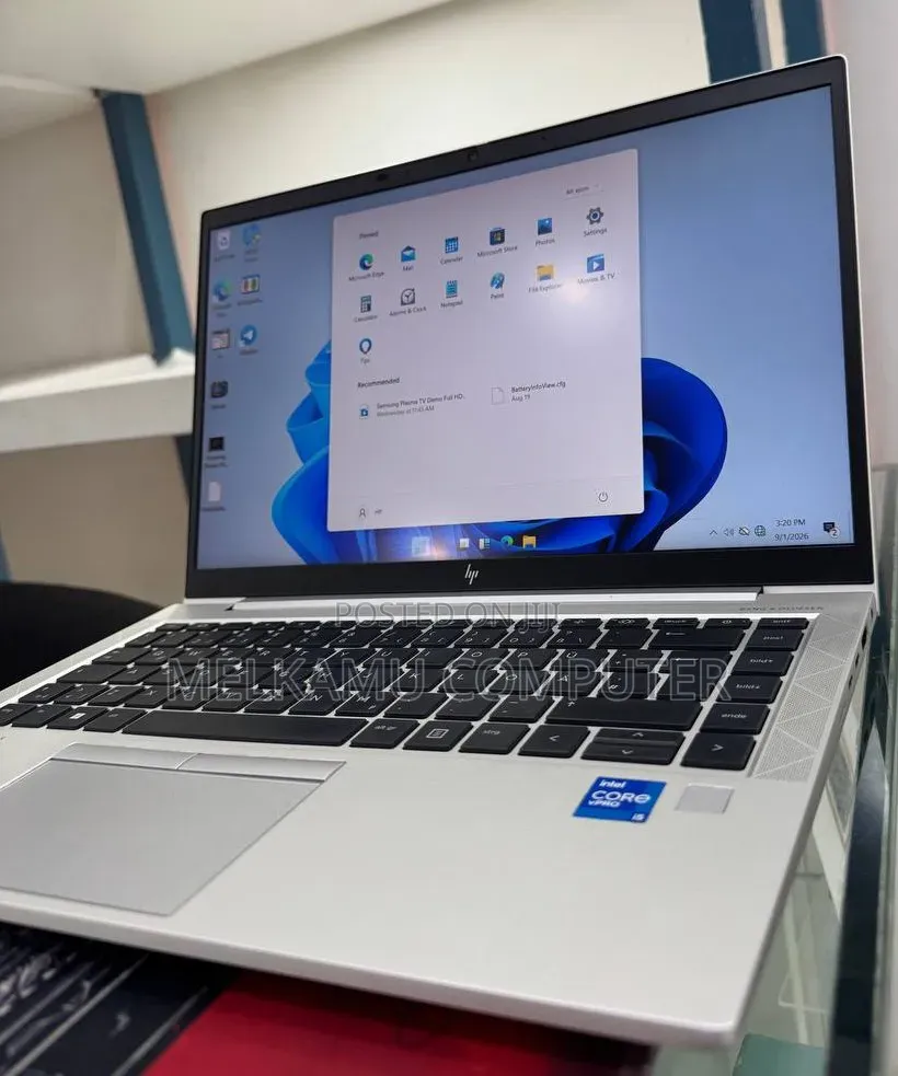 New Laptop HP EliteBook 840 G8 16GB Intel Core i5 SSD 512GB