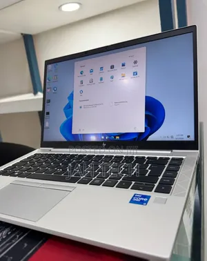 New Laptop HP EliteBook 840 G8 16GB Intel Core i5 SSD 512GB