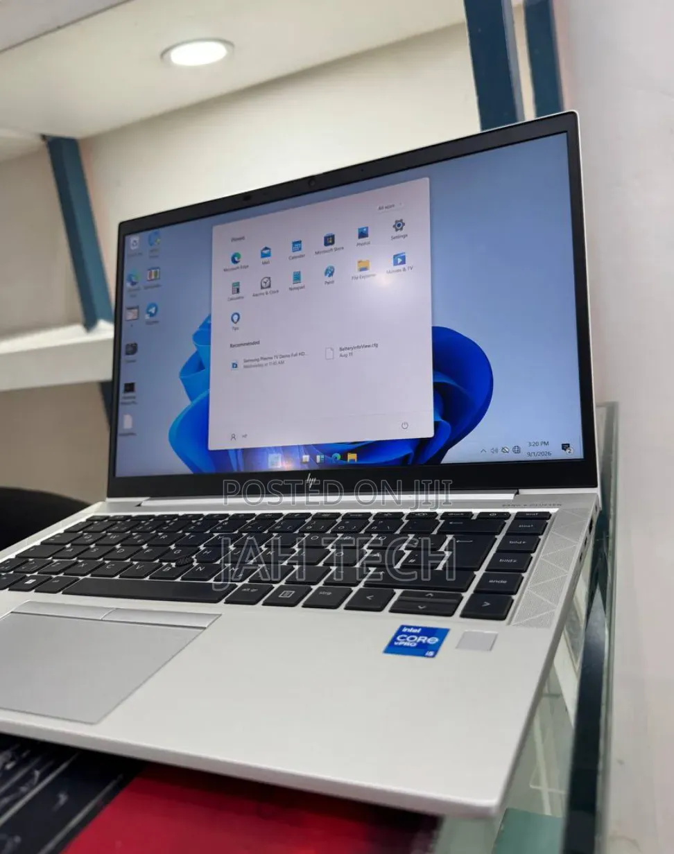 New Laptop HP EliteBook 840 G8 16GB Intel Core i5 SSD 512GB
