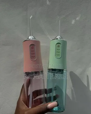 Portable Oral Irrigator