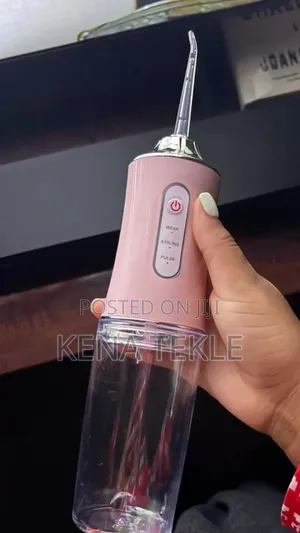 Portable Oral Irrigator