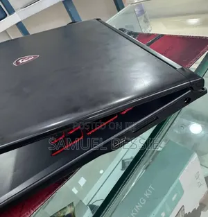 New Laptop MSI 16GB Intel Core i5 SSD 256GB