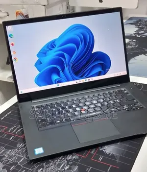New Laptop Lenovo ThinkPad X1 16GB Intel Core i7 SSD 512GB