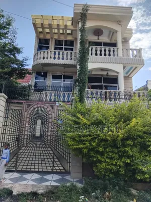Furnished 5bdrm House in Adama for sale