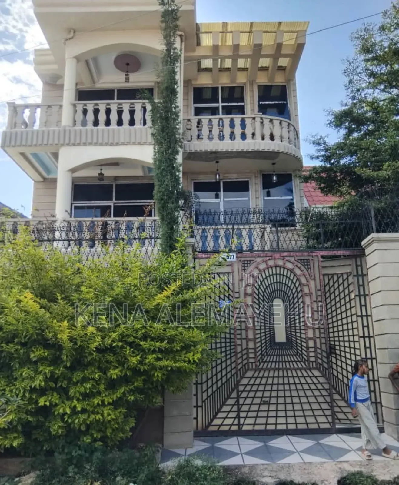 Furnished 5bdrm House in Adama for sale