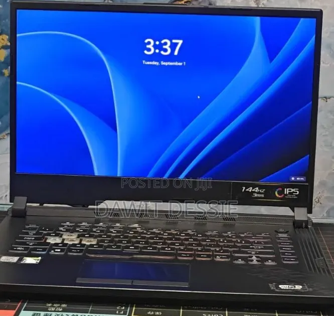 New Laptop Asus 16GB Intel Core i7 SSD 512GB