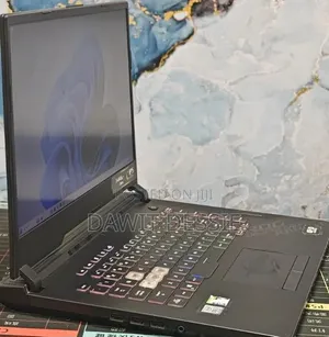 New Laptop Asus 16GB Intel Core i7 SSD 512GB