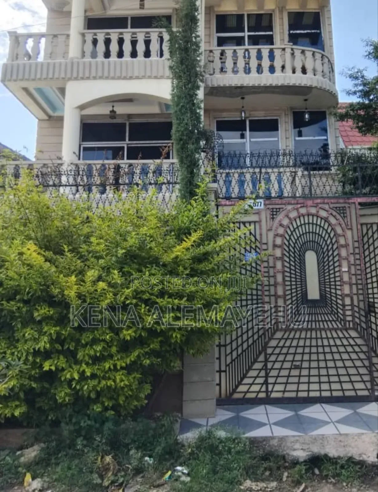 Furnished 5bdrm House in Adama for sale