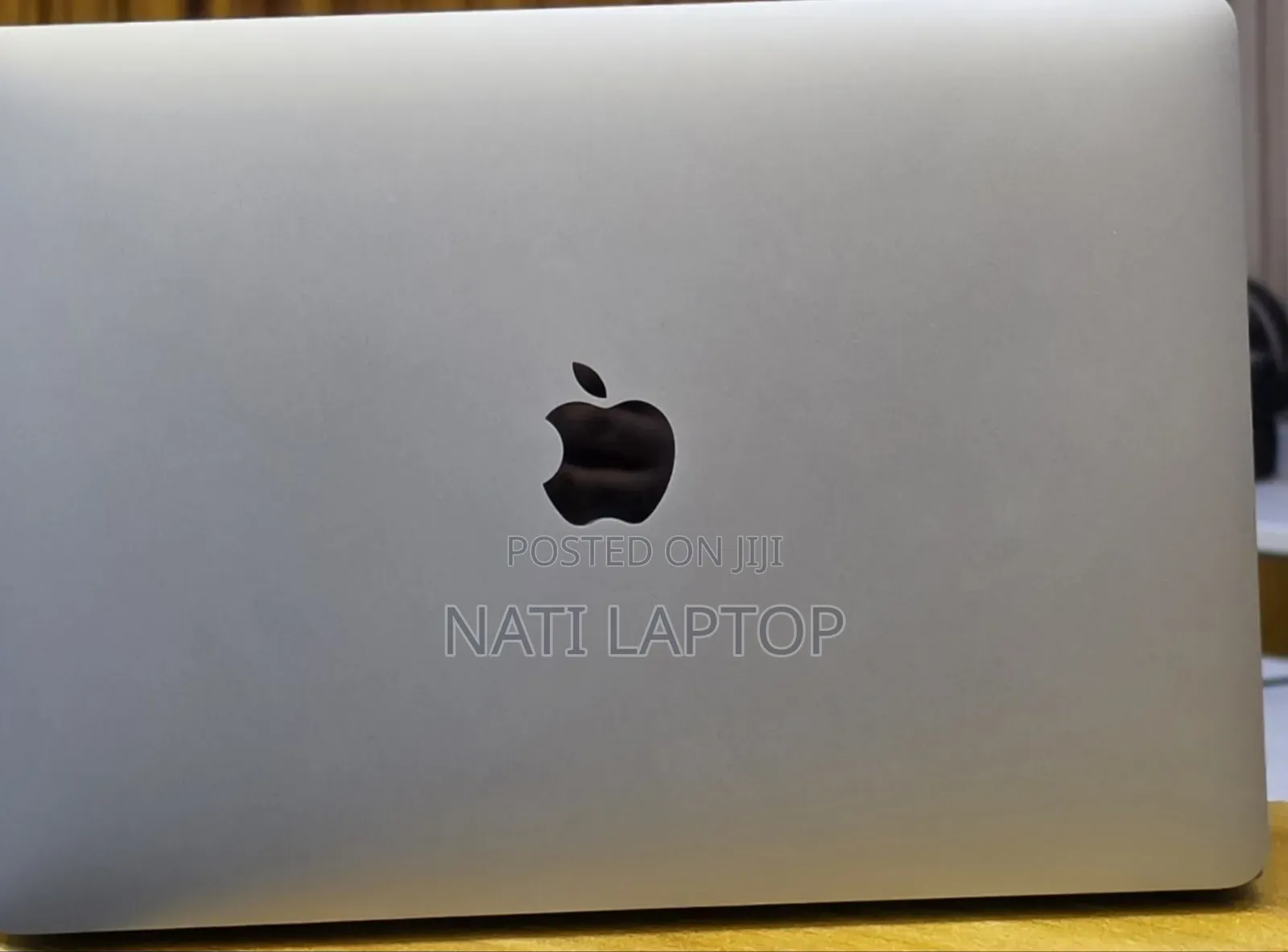 New Laptop Apple MacBook Air 2020 M1 16GB Apple M1 SSD 512GB