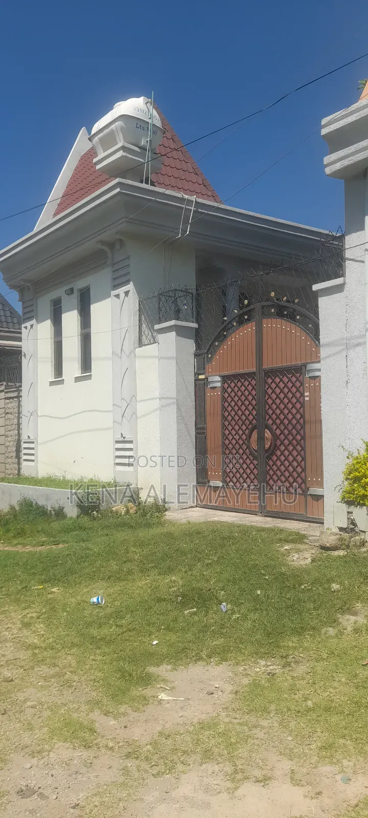 Furnished 3bdrm House in Adama for sale