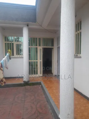 4bdrm House in Gelan, Akaky Kaliti for sale