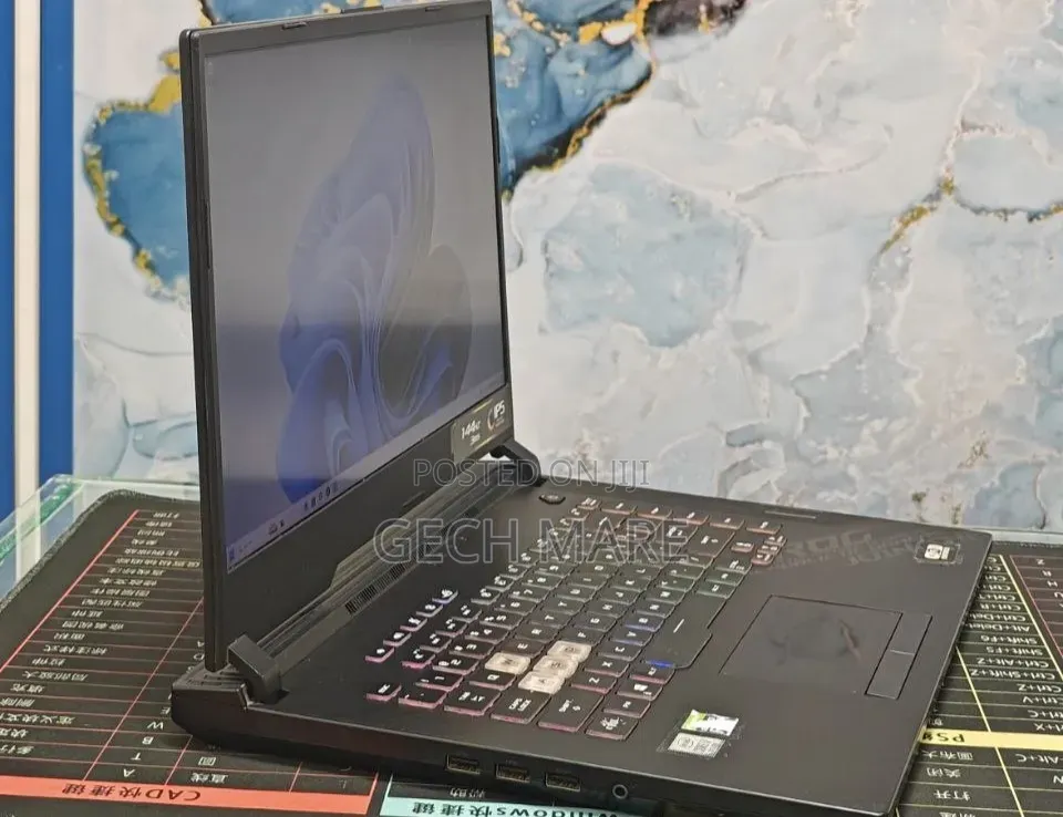 New Laptop Asus ROG Strix G15 16GB Intel Core i7 SSD 512GB