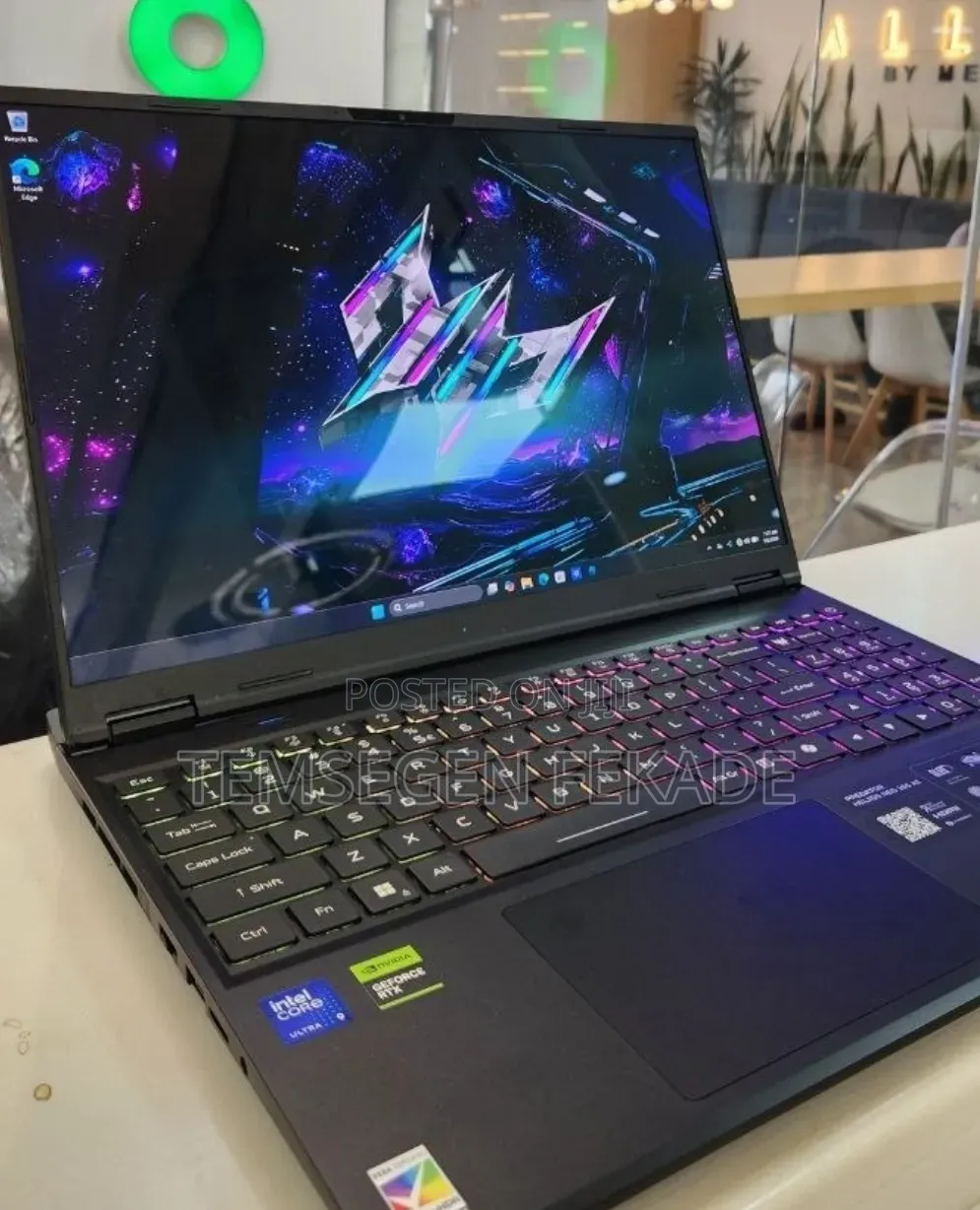 New Laptop Acer Predator Helios Neo 16 32GB Intel Core Ultra 9 SSD 1T