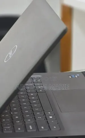 New Laptop Dell Latitude 5310 16GB Intel Core i5 SSD 512GB