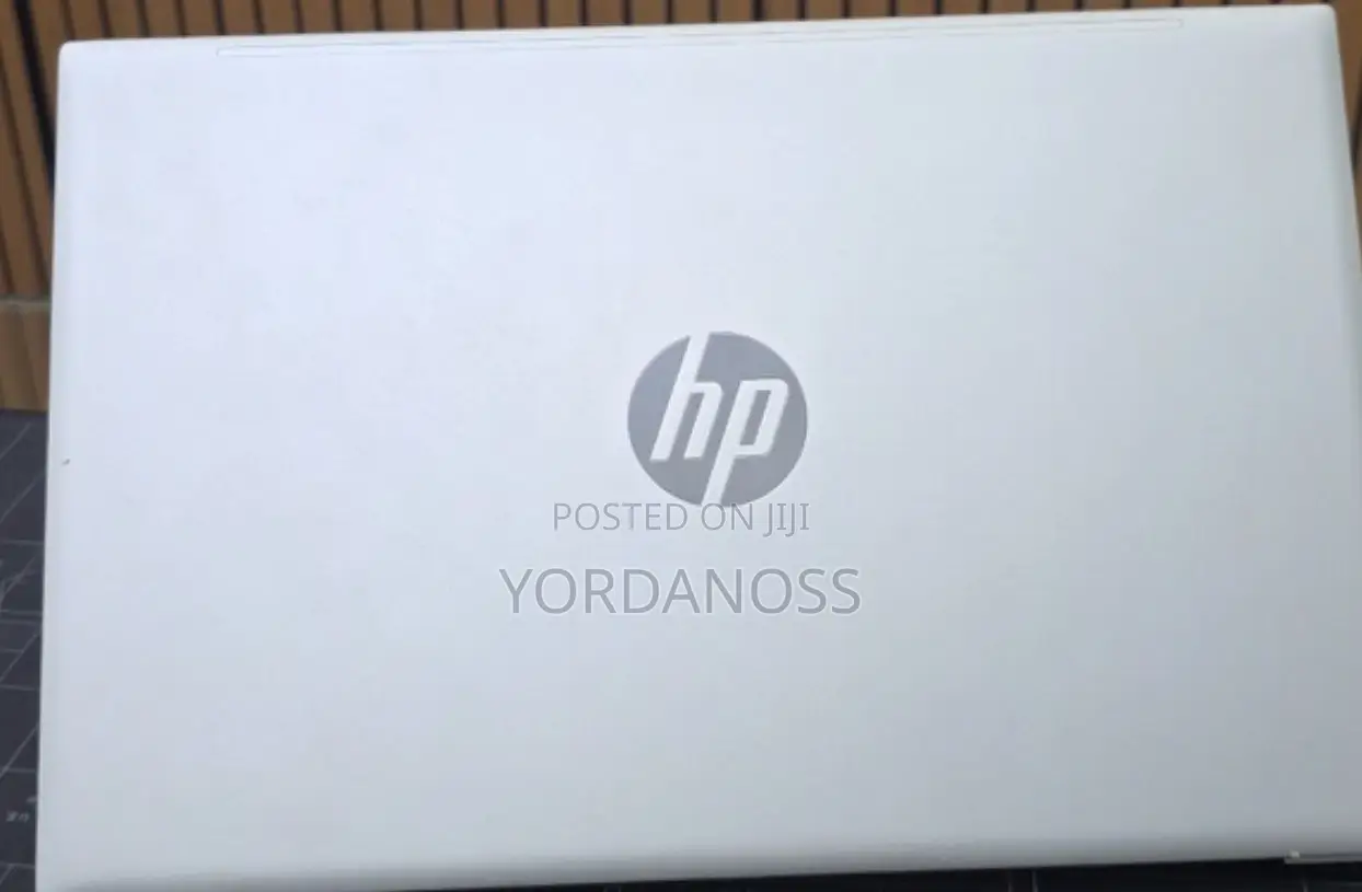New Laptop HP Pavilion 15 8GB Intel Core i5 SSD 512GB