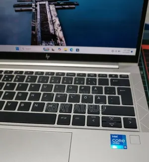 New Laptop HP EliteBook 830 G8 16GB Intel Core i5 SSD 512GB