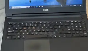 New Laptop Dell Vostro 1015 8GB Intel Core i5 HDD 500GB