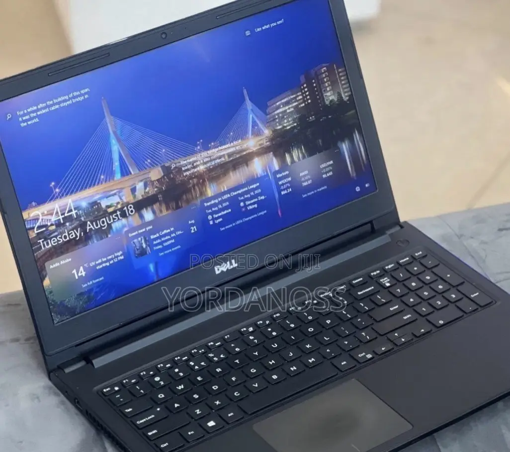New Laptop Dell Vostro 1015 8GB Intel Core i5 HDD 500GB