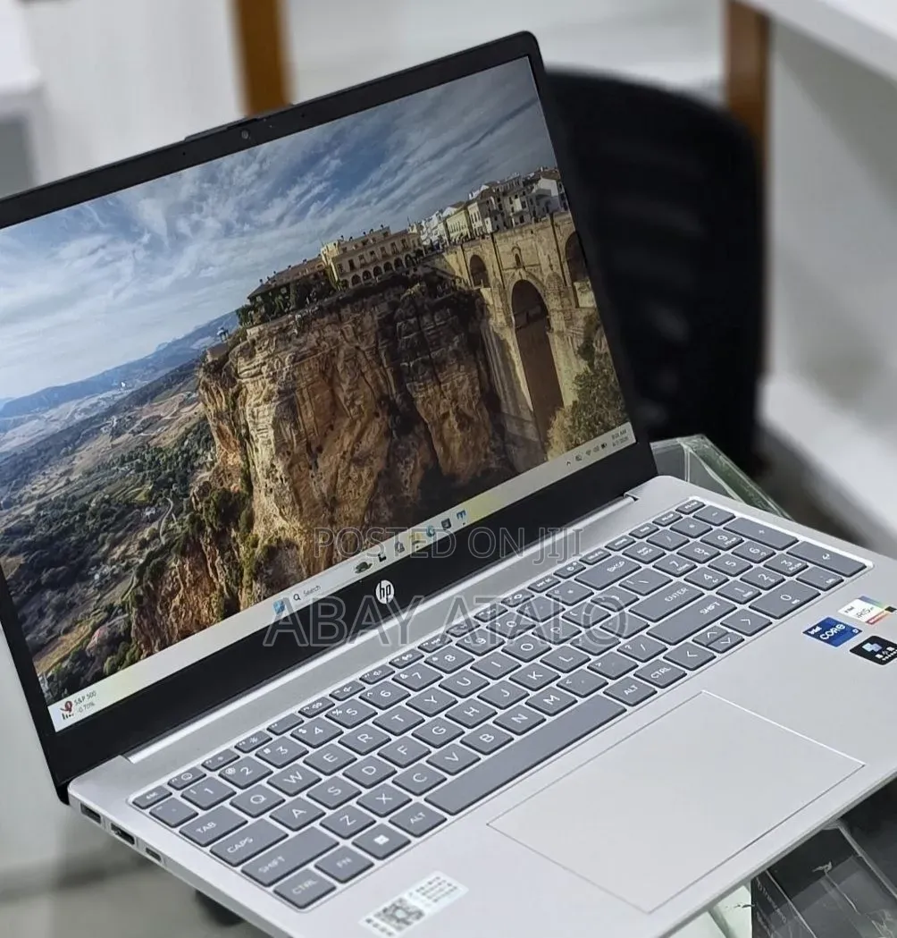 New Laptop HP Stream Notebook 16GB Intel Core i7 SSD 1T
