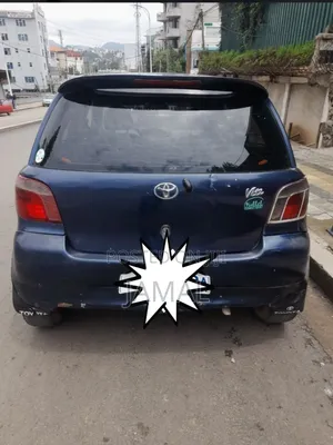Toyota Vitz 1.0 FWD 3dr 2001 Blue