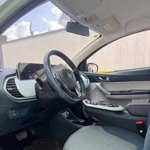 Changan BenBen E-Star 32 kWh FWD 2023 Green