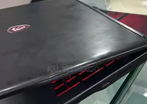New Laptop MSI 16GB Intel Core i5 SSD 256GB