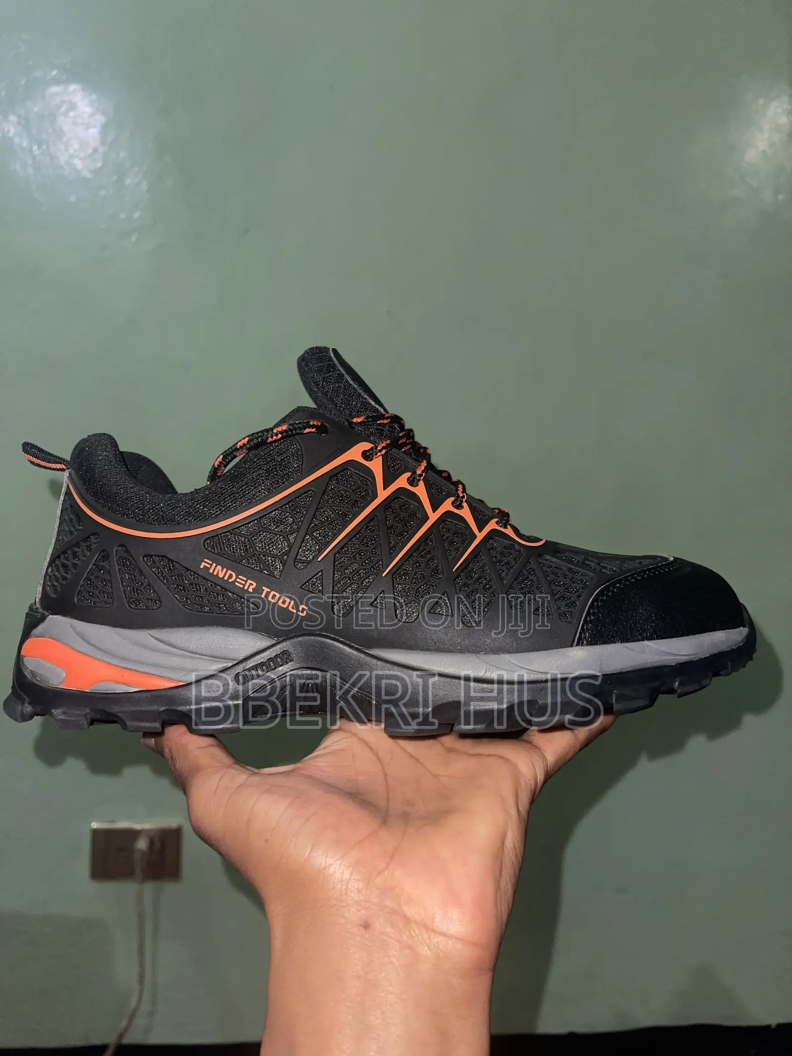 Finder Safety Shoe