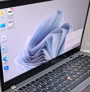 New Laptop Lenovo ThinkPad T14 16GB Intel Core i5 SSD 512GB