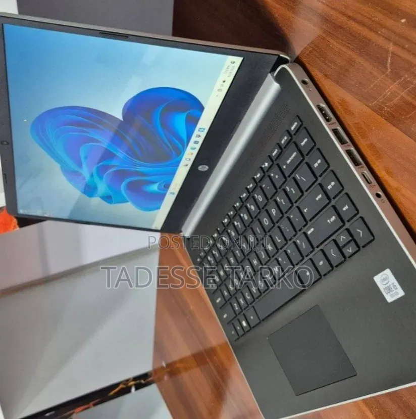 New Laptop HP Stream Notebook 8GB Intel Core i5 SSD 256GB