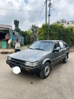 Toyota Corolla 1986 Gray