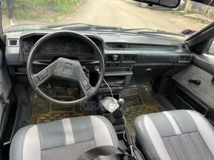 Toyota Corolla 1986 Gray