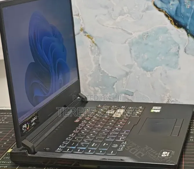 New Laptop Asus ROG Strix G15 16GB Intel Core i7 SSD 512GB