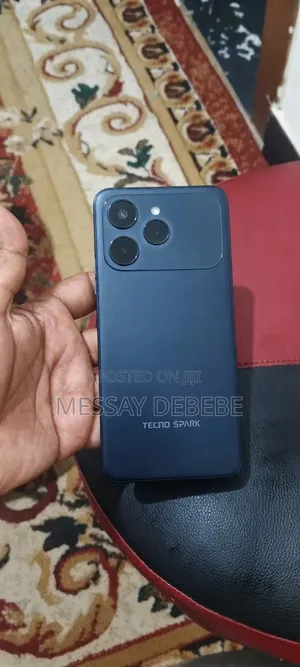 Tecno Spark 40 128 GB Gray