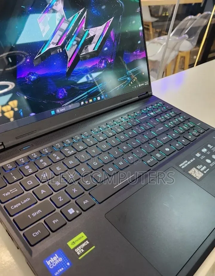 New Laptop Acer Predator Helios Neo 16 32GB Intel Core Ultra 9 SSD 1T