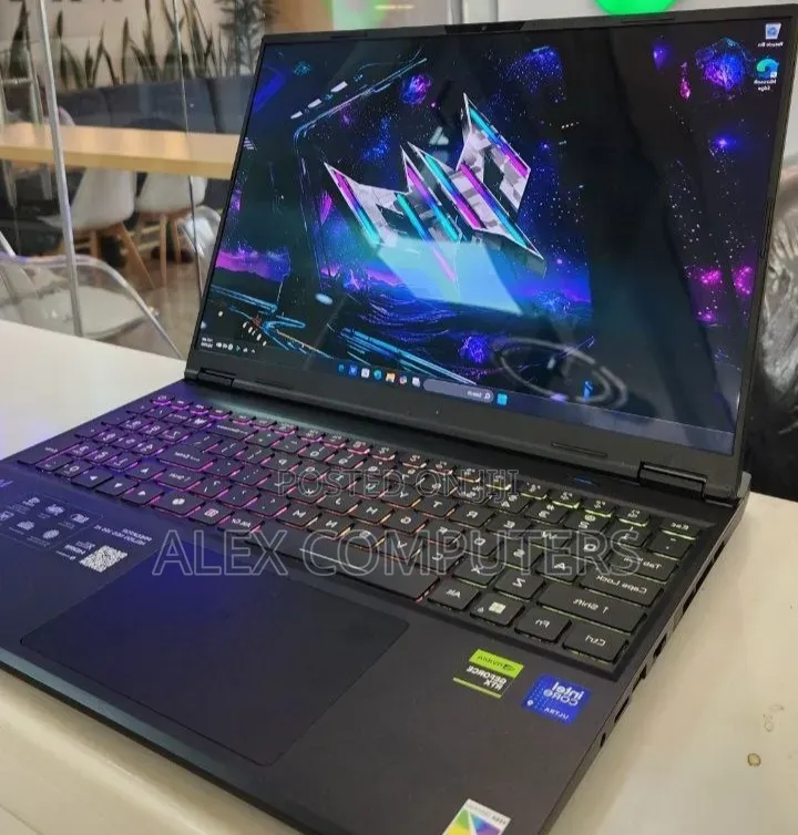 New Laptop Acer Predator Helios Neo 16 32GB Intel Core Ultra 9 SSD 1T