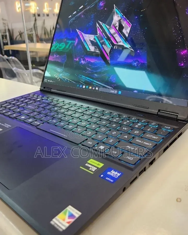 New Laptop Acer Predator Helios Neo 16 32GB Intel Core Ultra 9 SSD 1T