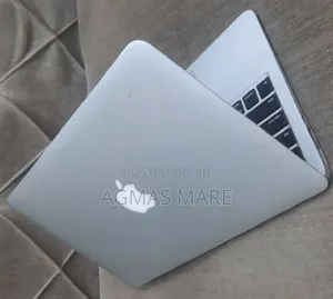 New Laptop Apple MacBook Air 2015 4GB Intel Core i5 SSD 500GB