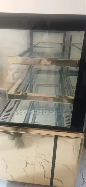 Cake Display
