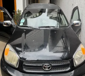 Toyota RAV4 1.8 2005 Black