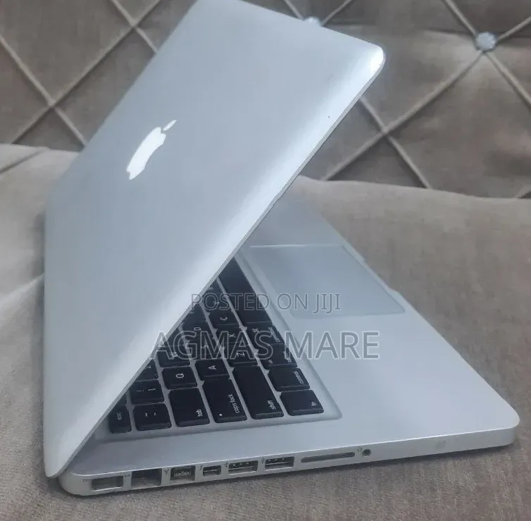 New Laptop Apple MacBook Pro 2012 4GB Intel Core i5 SSD 500GB