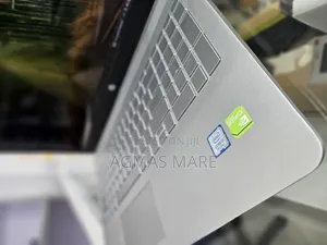 New Laptop HP Pavilion 15 8GB Intel Core i5 HDD 1T