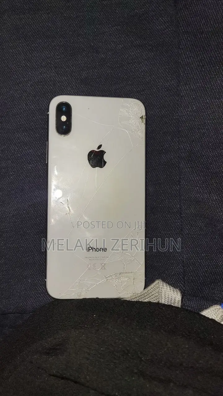 Apple iPhone X 64 GB White