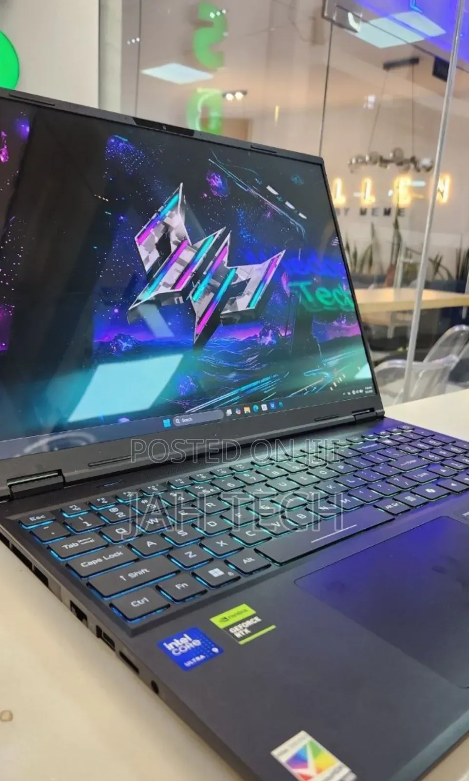 New Laptop Acer Predator Helios Neo 16 32GB Intel Core Ultra 9 SSD 1T