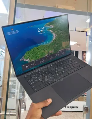 New Laptop Dell Precision 5550 16GB Intel Core i7 SSD 512GB