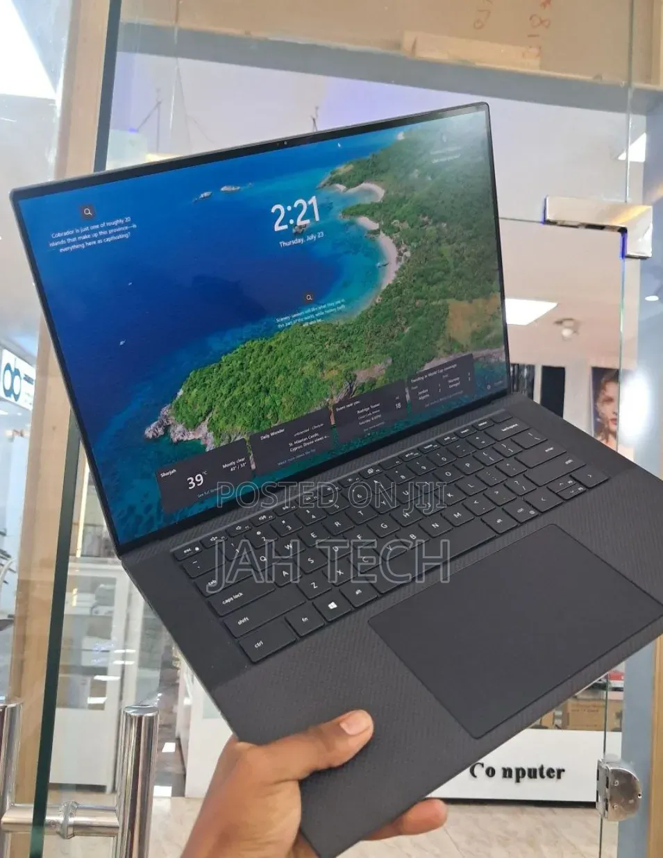 New Laptop Dell Precision 5550 16GB Intel Core i7 SSD 512GB