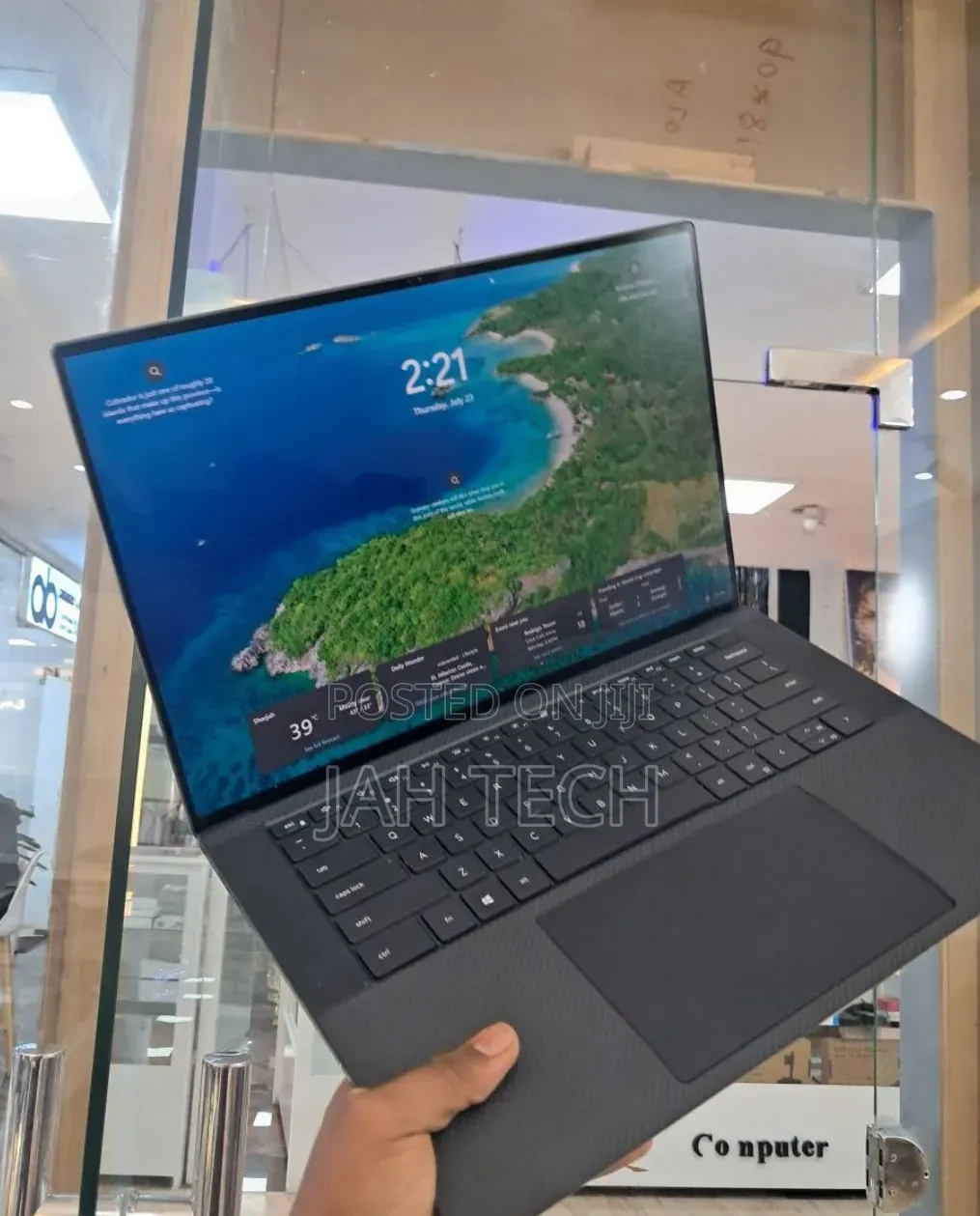 New Laptop Dell Precision 5550 16GB Intel Core i7 SSD 512GB